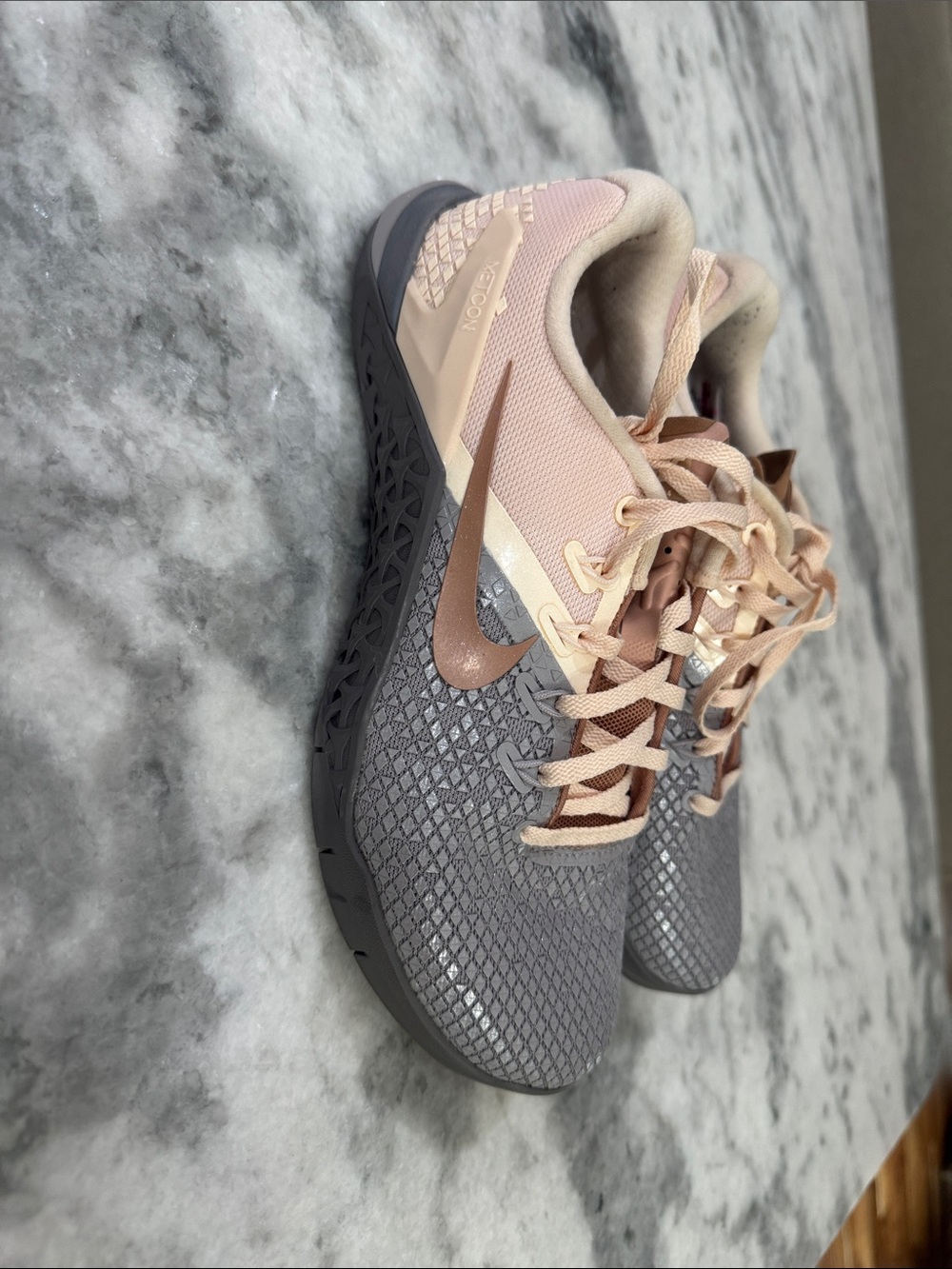 Nike Metcon 4 Women's Training Shoe - Pink and Gray